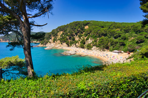 Cala Boadella desde el jardín